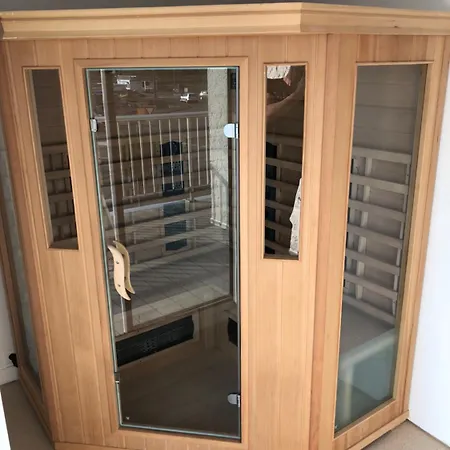 מלון Du Port LʼAiguillon-sur-Mer