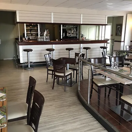 Du Port Hotel LʼAiguillon-sur-Mer