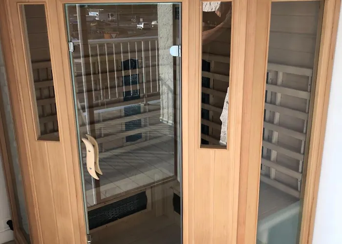 Hotel Du Port LʼAiguillon-sur-Mer