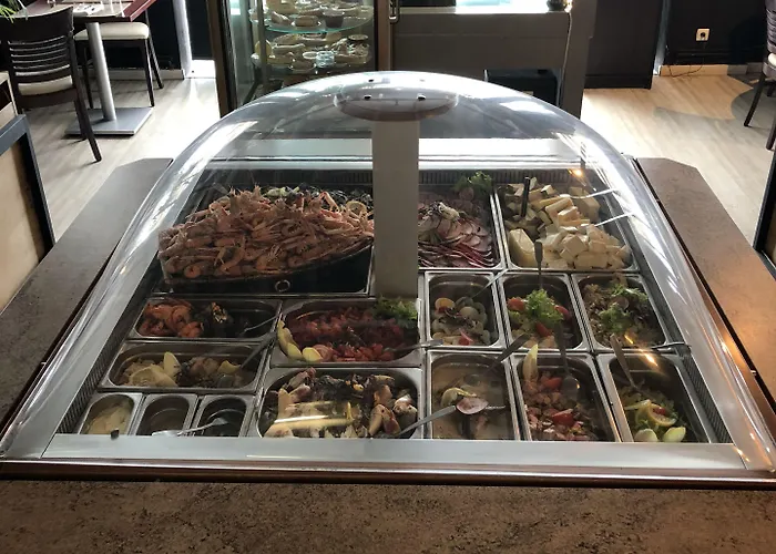 Du Port Отель Л'Эгийон-сюр-Мер