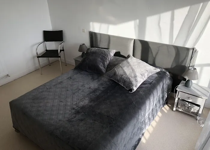 Du Port Отель Л'Эгийон-сюр-Мер